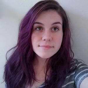 Meet your Posher, Caitlin